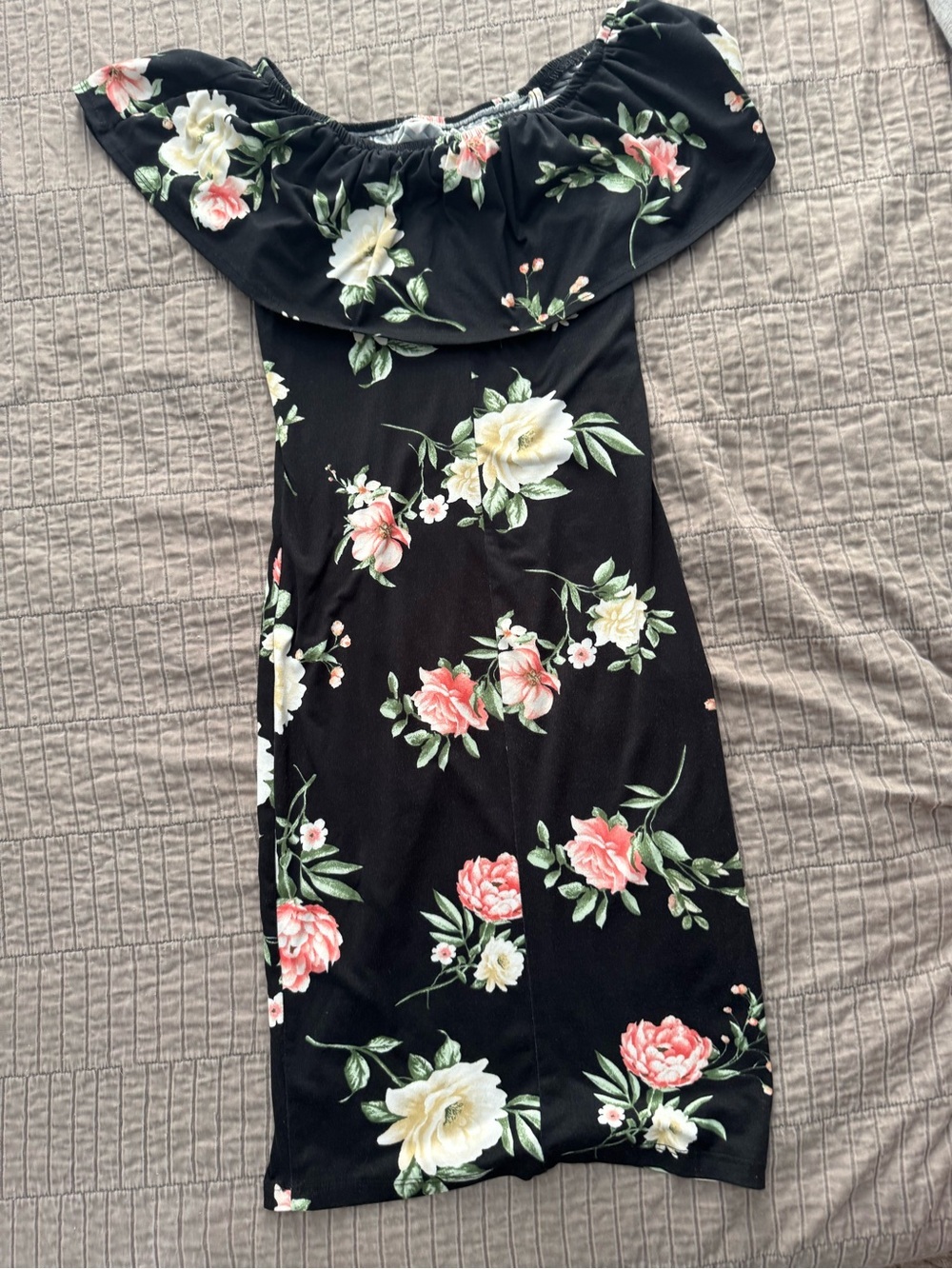 IRIS Black Floral Off Shoulder Midi Dress Ruffle Overlay Bodycon Size Small - Picture 2 of 5